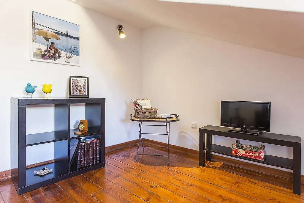 Flh Bairro Alto Low Cost Rooftop Apartamento Lisboa Portugal