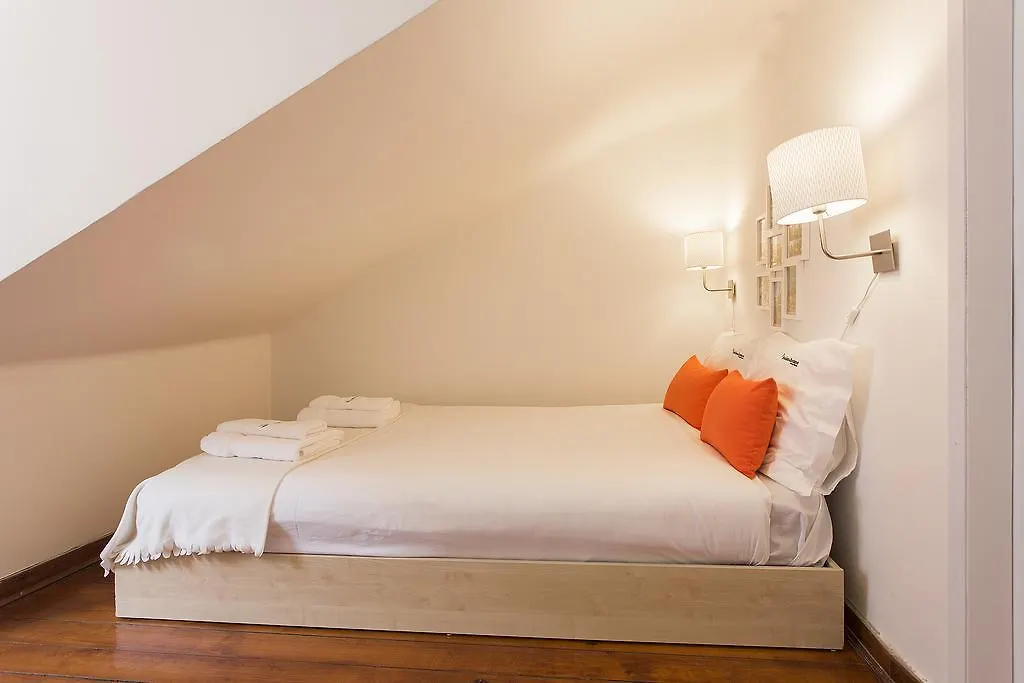 Flh Bairro Alto Low Cost Rooftop Apartamento Lisboa 0*,  Portugal