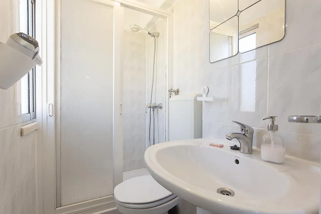 Flh Bairro Alto Low Cost Rooftop Apartamento Lisboa Portugal